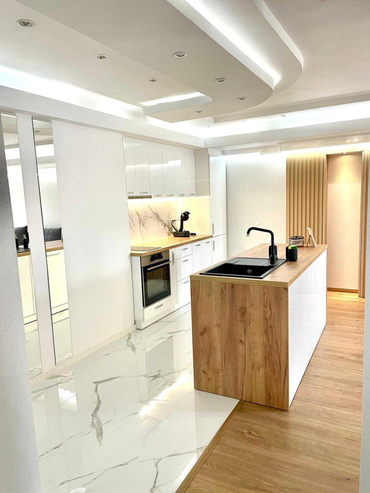 Sea Breeze Apartment ヴァルナ エクステリア 写真